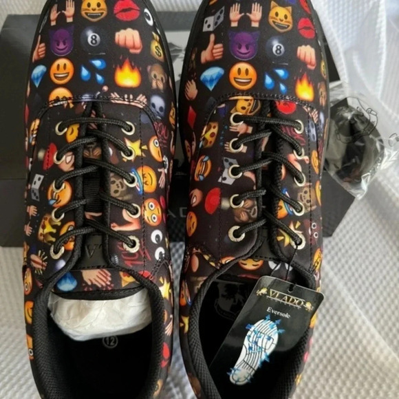Vlado Footwear Milo Low Top Canvas Emoji Sneaker Men’s Size 12 New with Box - Picture 1 of 14